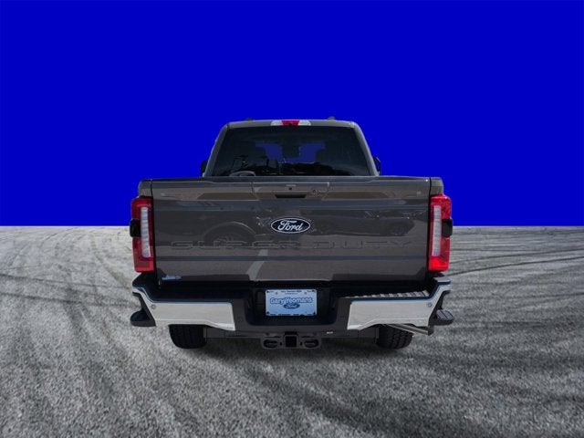 2027 Ford Super Duty F-250 SRW F-250® Lariat®