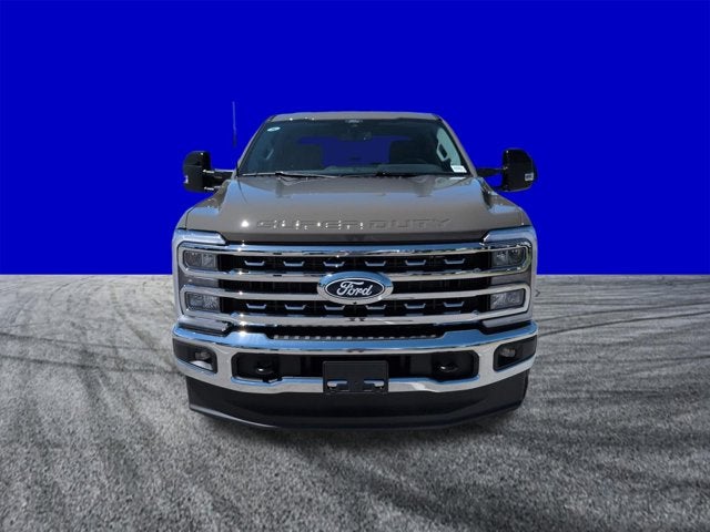 2027 Ford Super Duty F-250 SRW F-250® Lariat®