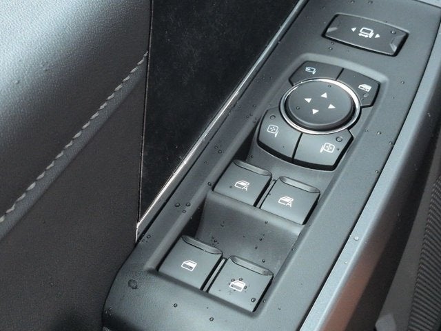 2027 Ford Super Duty F-250 SRW XLT