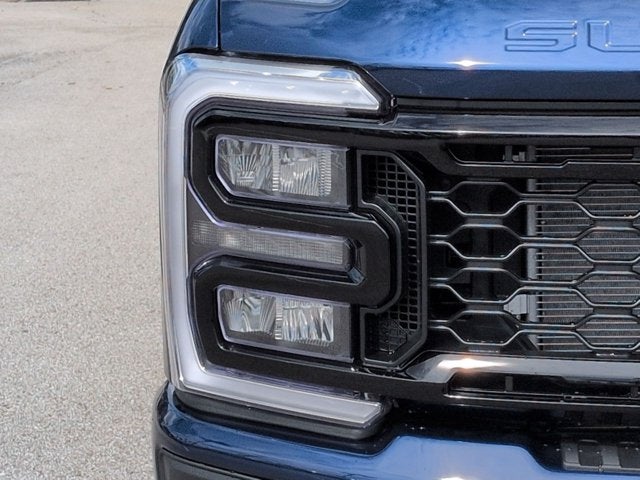 2027 Ford Super Duty F-250 SRW LARIAT