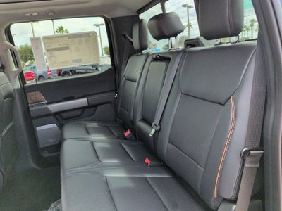 2027 Ford Super Duty F-250 SRW LARIAT