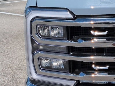 2027 Ford Super Duty F-250 SRW F-250® Lariat®