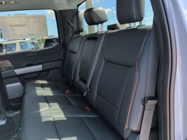 2027 Ford Super Duty F-250 SRW F-250® Lariat®