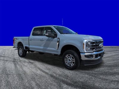 2027 Ford Super Duty F-250 SRW F-250® Lariat®