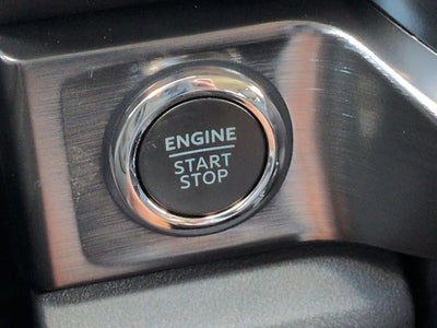 2027 Ford Super Duty F-250 SRW F-250® Lariat®