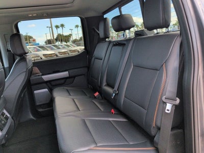 2027 Ford Super Duty F-250 SRW LARIAT