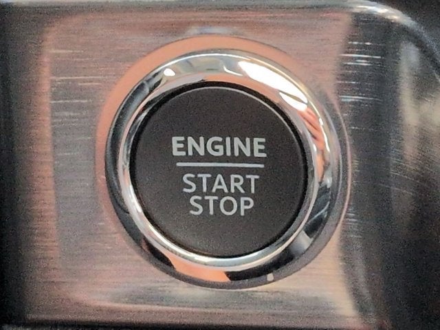 2027 Ford Super Duty F-250 SRW LARIAT
