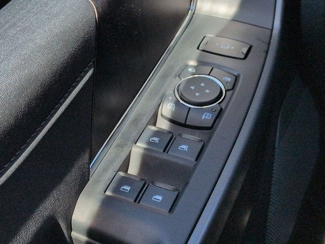2027 Ford Super Duty F-250 SRW LARIAT