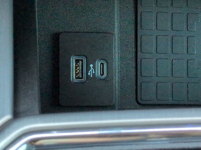 2022 Ford Super Duty F-250 SRW Platinum