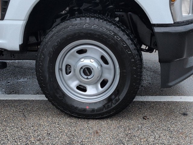 2026 Ford Super Duty F-350 SRW XL