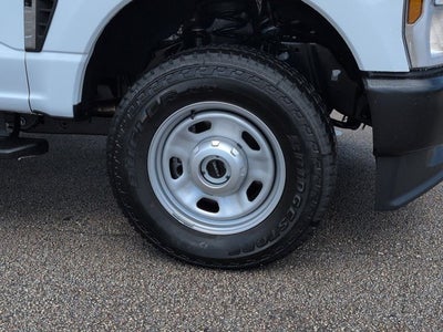 2026 Ford Super Duty F-350 SRW XL