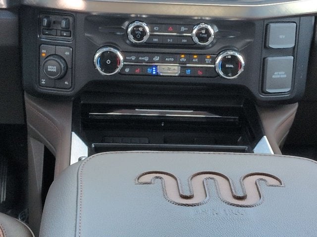 2027 Ford Super Duty F-350 SRW Base