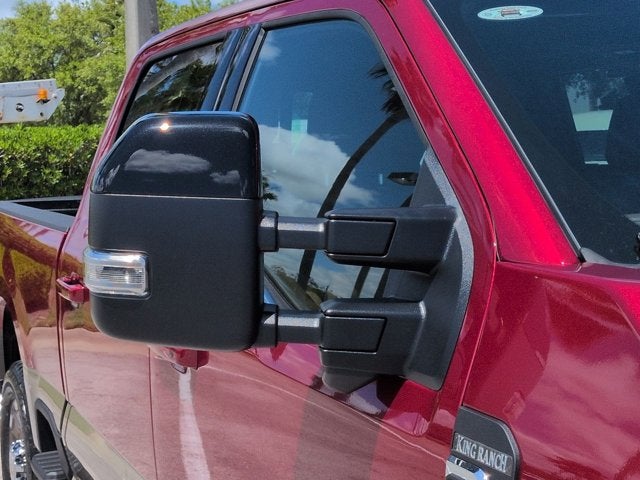2026 Ford Super Duty F-350 SRW F-350® King Ranch®