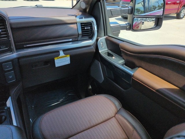 2026 Ford Super Duty F-350 SRW F-350® King Ranch®