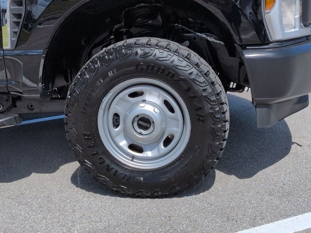 2026 Ford Super Duty F-350 SRW XL