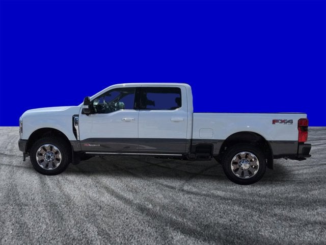 2026 Ford Super Duty F-350 SRW F-350® King Ranch®