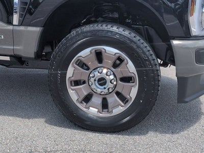 2026 Ford Super Duty F-350 SRW F-350® King Ranch®