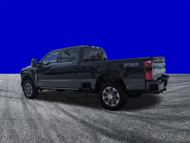 2026 Ford Super Duty F-350 SRW F-350® King Ranch®