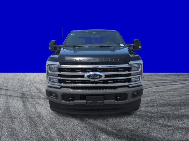 2026 Ford Super Duty F-350 SRW F-350® King Ranch®