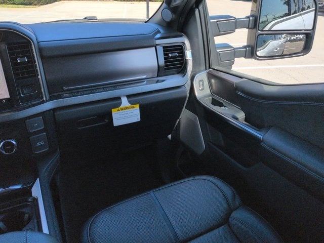 2026 Ford Super Duty F-350 SRW F-350® Platinum®