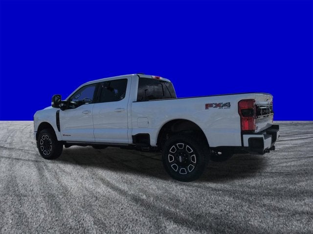2026 Ford Super Duty F-350 SRW F-350® Platinum®