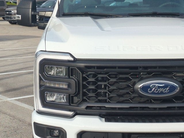 2026 Ford Super Duty F-350 SRW XL