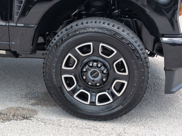2026 Ford Super Duty F-350 SRW F-350® Platinum®