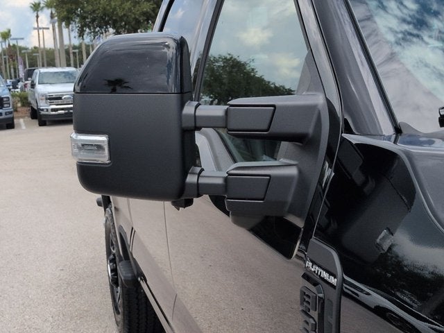 2026 Ford Super Duty F-350 SRW F-350® Platinum®