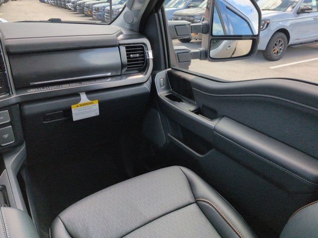 2027 Ford Super Duty F-350 SRW LARIAT