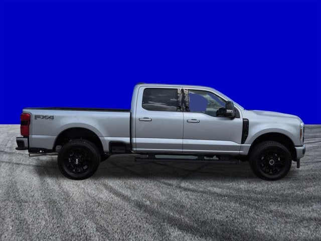 2027 Ford Super Duty F-350 SRW LARIAT