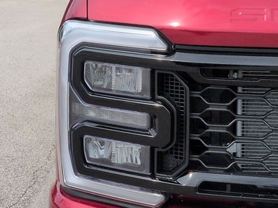 2027 Ford Super Duty F-350 SRW LARIAT