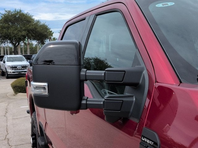 2027 Ford Super Duty F-350 SRW LARIAT