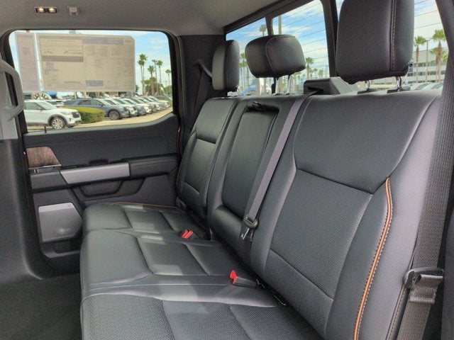 2027 Ford Super Duty F-350 SRW LARIAT
