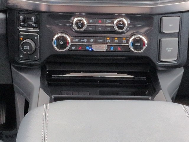 2027 Ford Super Duty F-350 SRW LARIAT