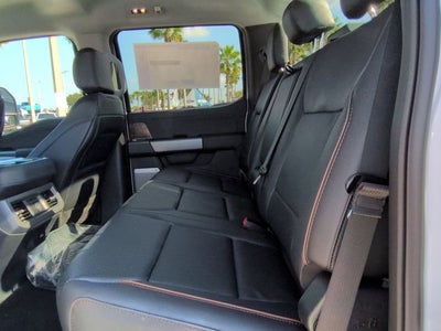 2026 Ford Super Duty F-350 SRW LARIAT