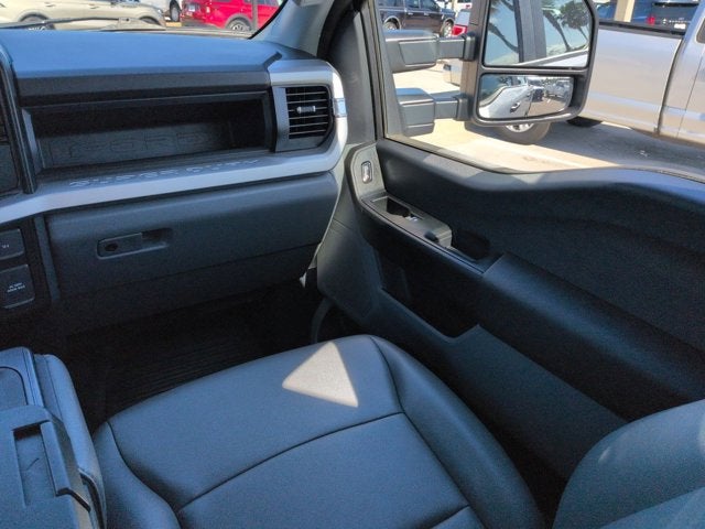 2024 Ford Super Duty F-350 SRW XL