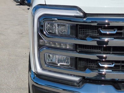 2026 Ford Super Duty F-350 SRW LARIAT