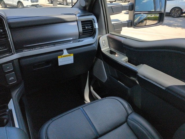 2026 Ford Super Duty F-350 SRW F-350® Platinum®