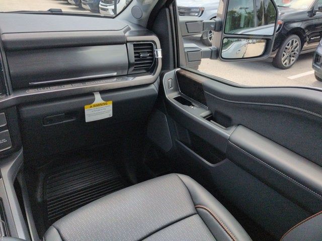 2026 Ford Super Duty F-350 SRW LARIAT