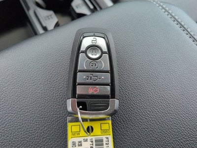 2026 Ford Super Duty F-350 SRW LARIAT
