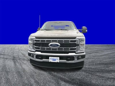 2026 Ford Super Duty F-350 SRW F-350® XLT