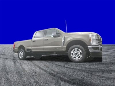 2026 Ford Super Duty F-350 SRW F-350® XLT