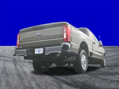 2026 Ford Super Duty F-350 SRW F-350® XLT