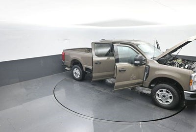 2026 Ford Super Duty F-350 SRW F-350® XLT