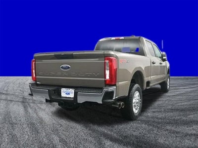 2026 Ford Super Duty F-350 SRW F-350® XLT