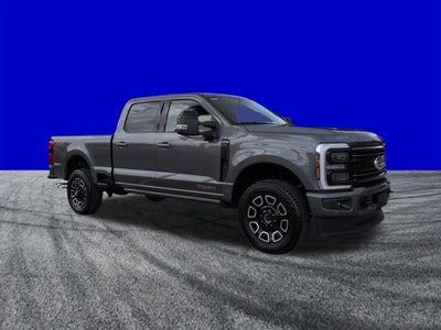 2026 Ford Super Duty F-350 SRW F-350® Platinum®