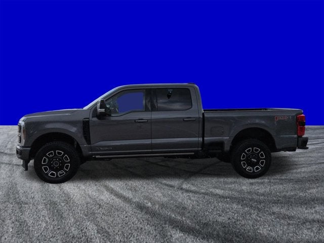 2026 Ford Super Duty F-350 SRW F-350® Platinum®