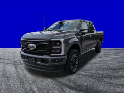 2026 Ford Super Duty F-350 SRW F-350® Platinum®
