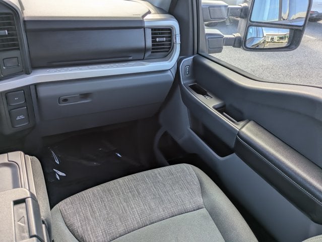 2023 Ford Super Duty F-350 SRW XLT
