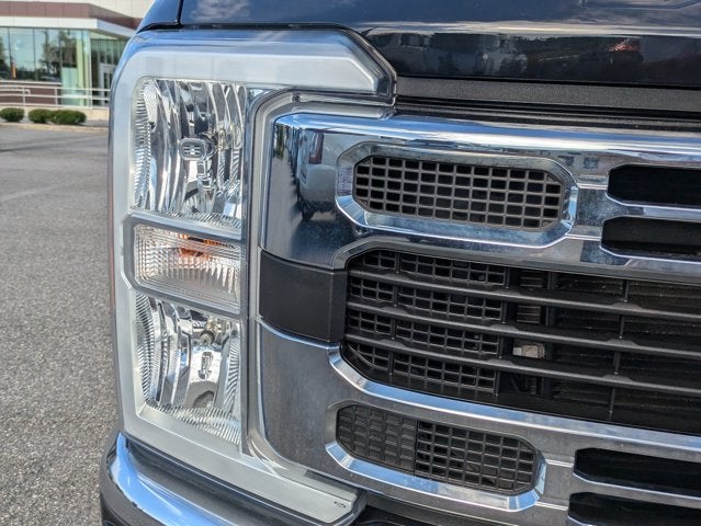 2023 Ford Super Duty F-350 SRW XLT